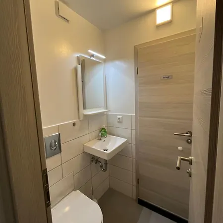 Schicke In Messenaehe 3* Ганновер