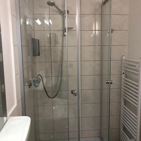 Apartahotel Schicke In Messenaehe