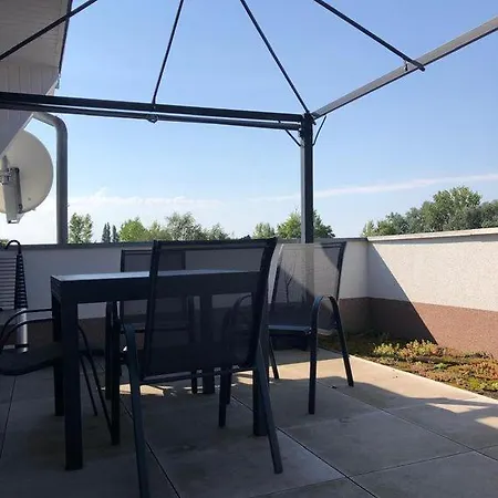 Apartahotel Schicke In Messenaehe 3*